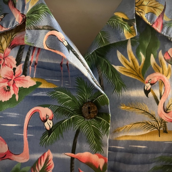 Benny’s Hawaiian shirt - Picture 4 of 8